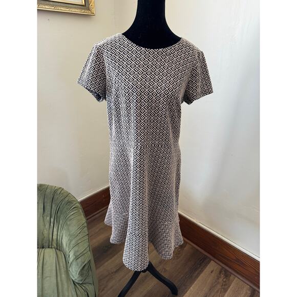LOFT Dresses & Skirts - LOFT Navy Ivory Geometric Jacquard Knit Fit & Flare Dress Women’s Dress Size 10